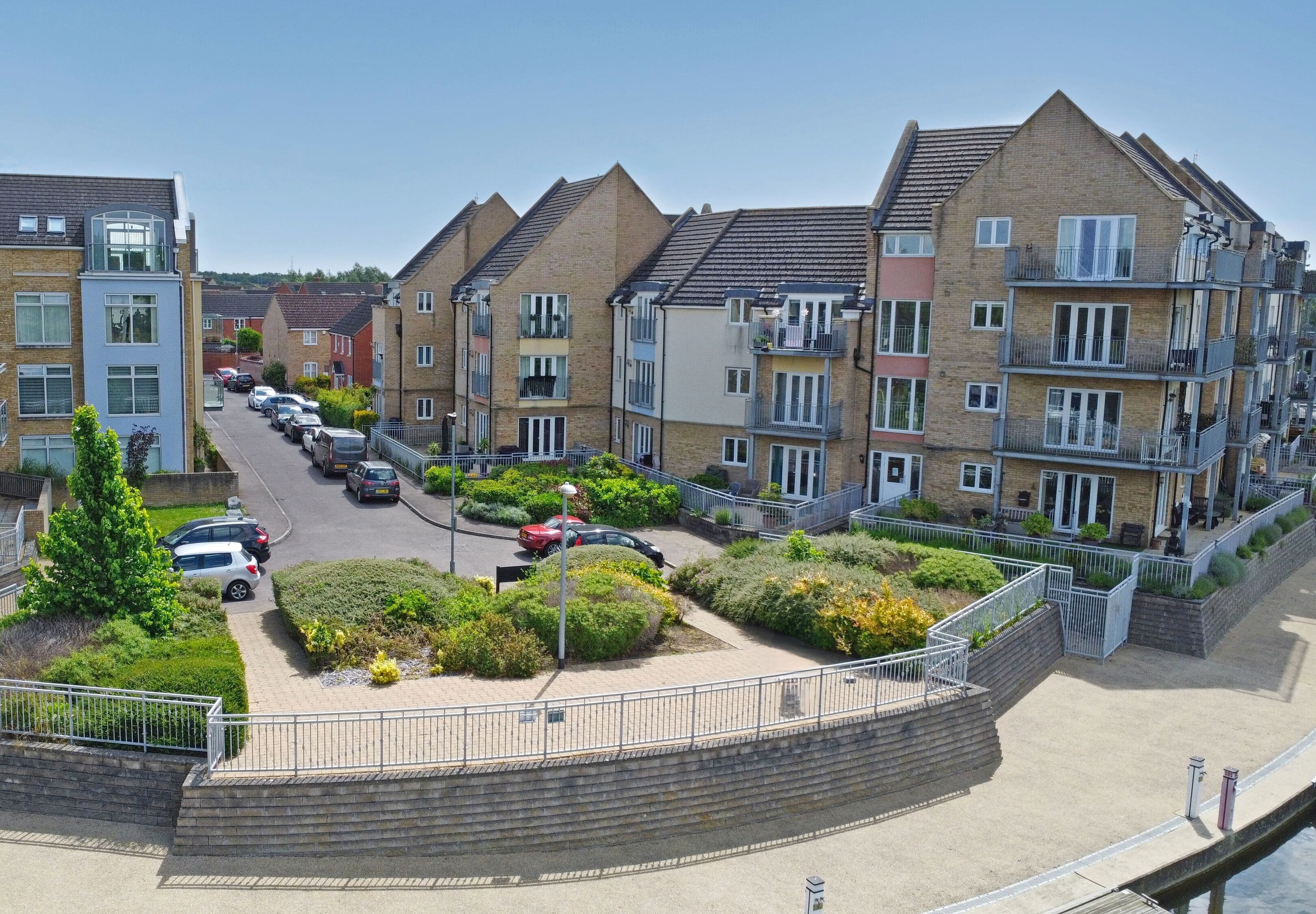 Flawn Way, Eynesbury, St. Neots, St. Neots, PE19 2JT