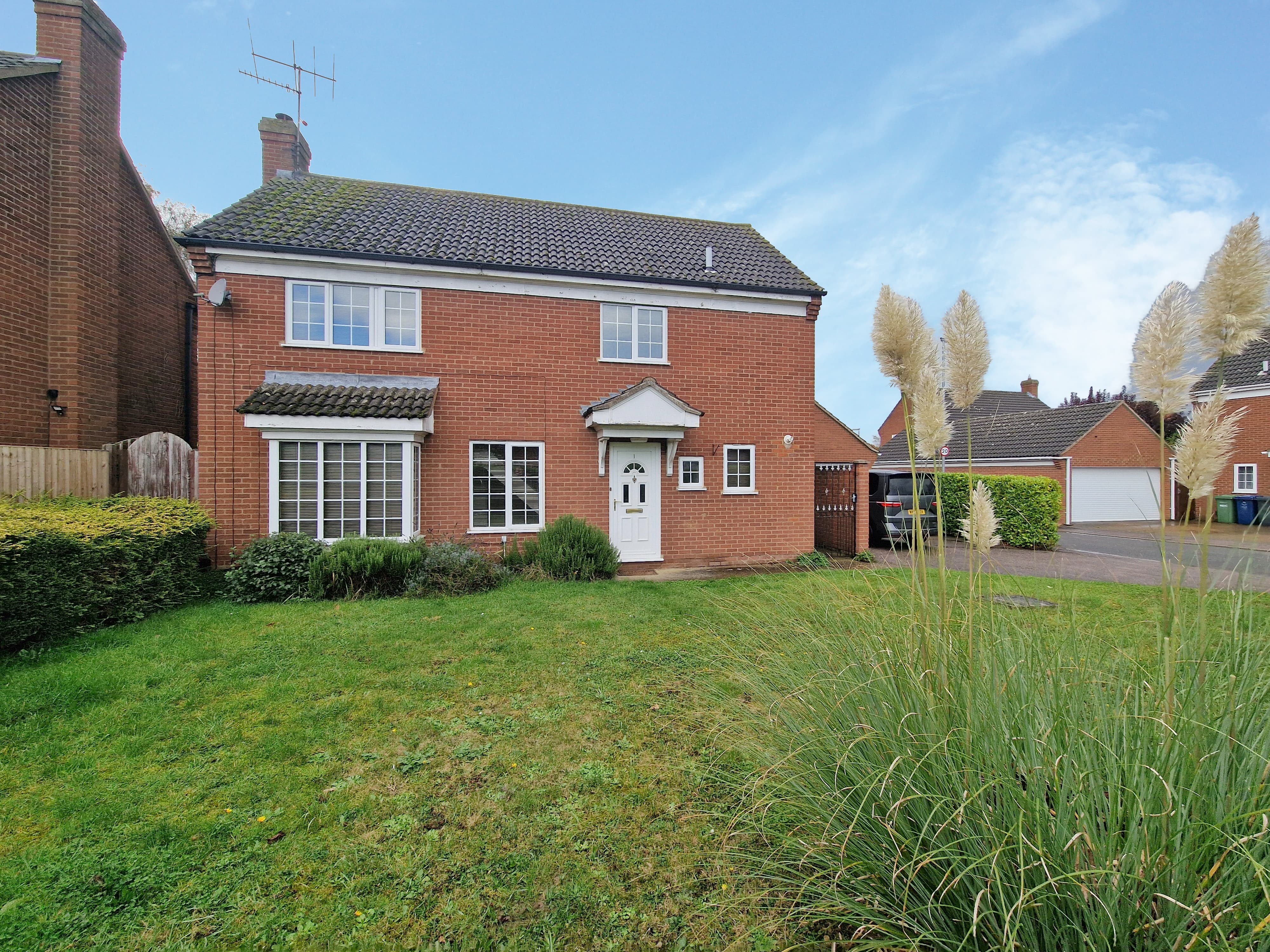 Bilberry Close, Eaton Ford, St. Neots, St. Neots, PE19 7GU