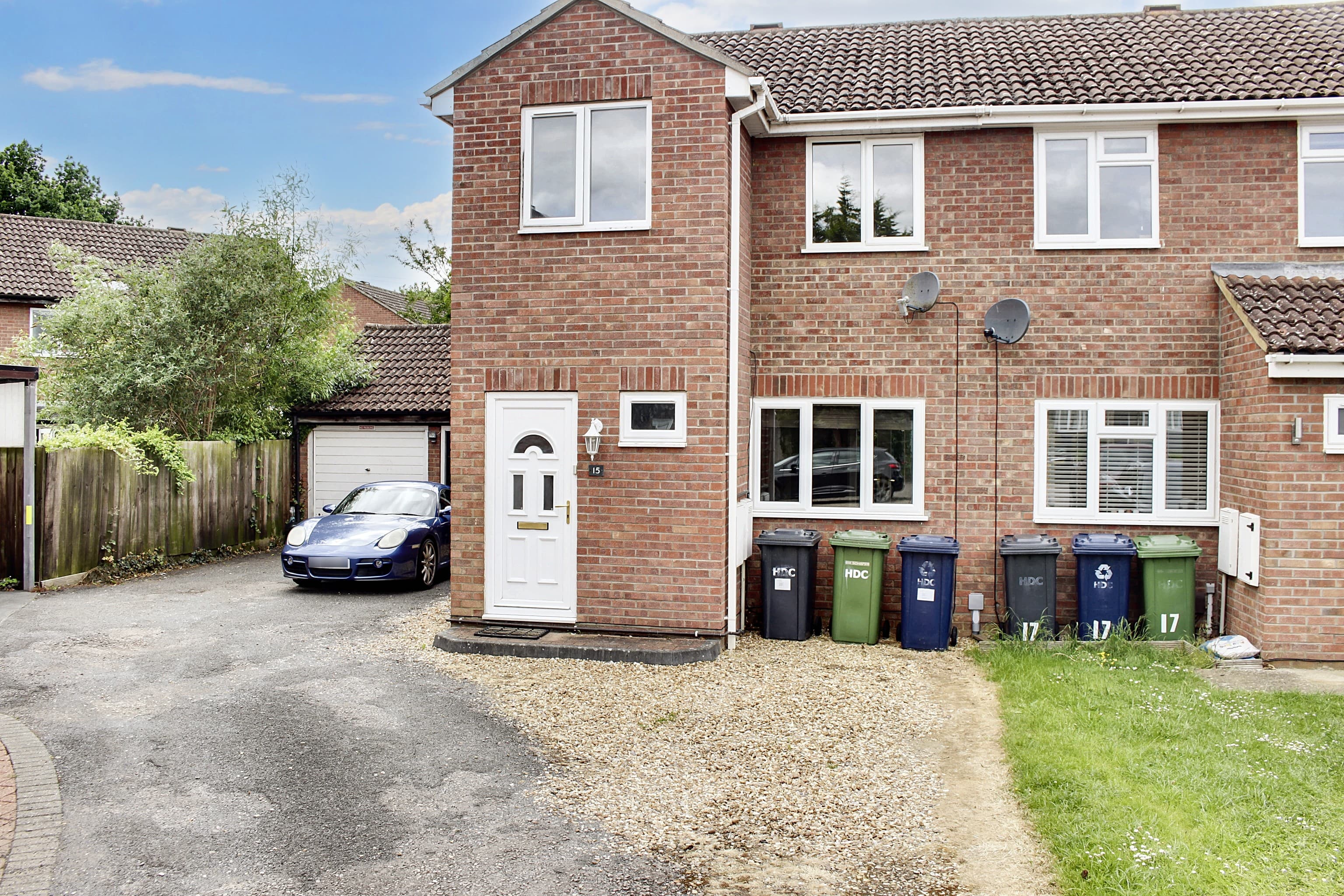 Raleigh Close, Eaton Socon, St. Neots, St. Neots, PE19 8NN