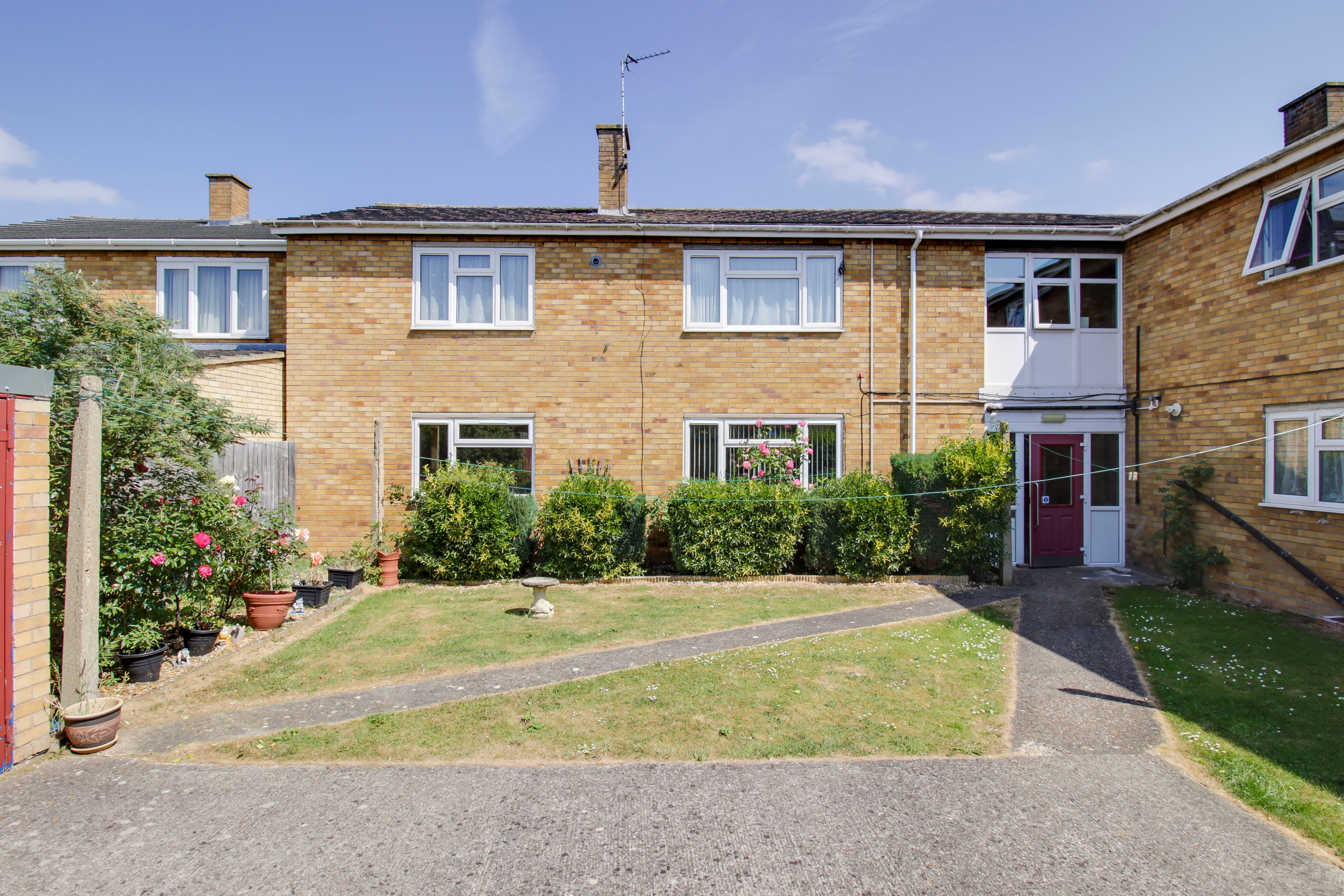 Sandwich Road, St. Neots, St. Neots, PE19 1TY