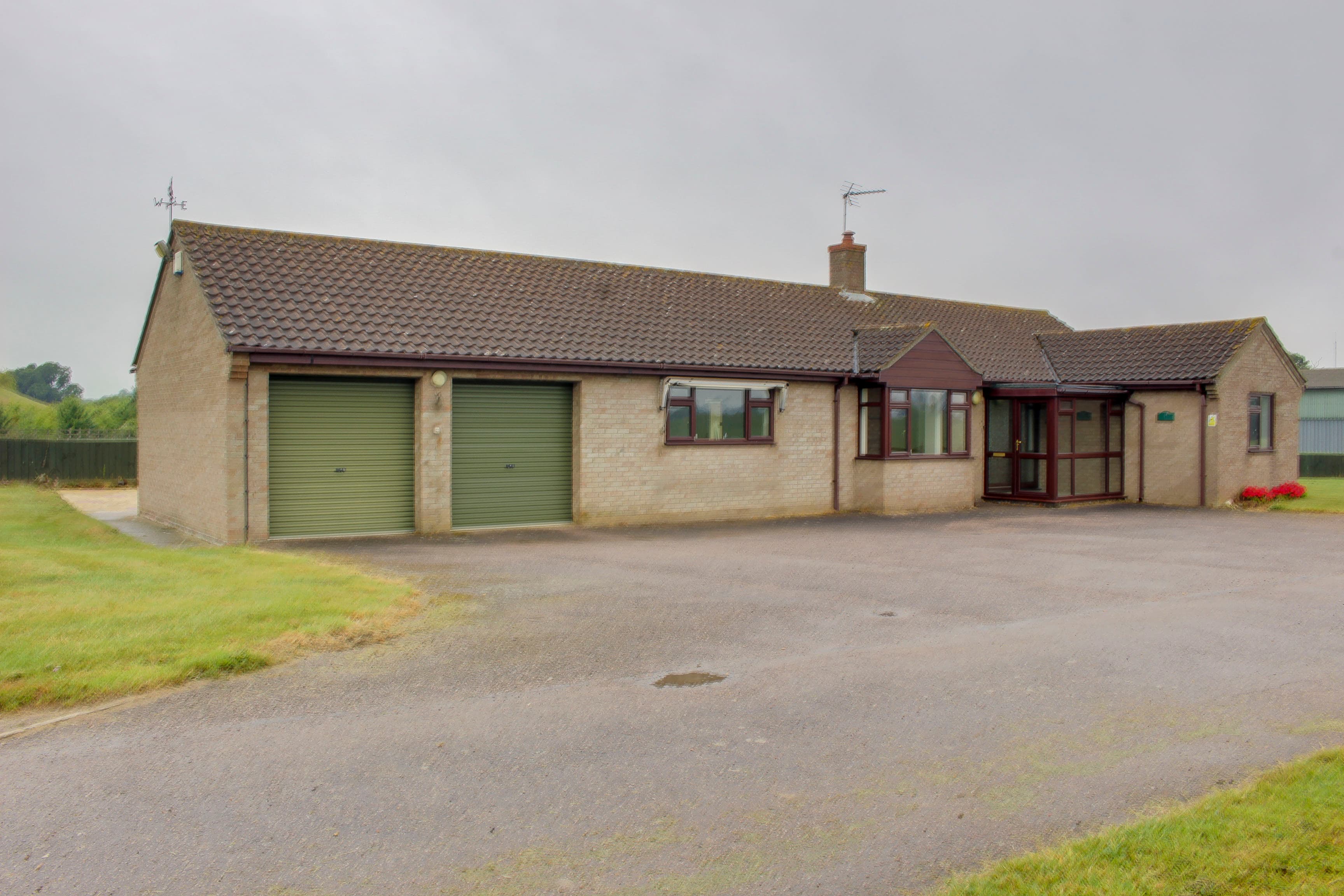 Lazy Acre Great North Road, Alconbury, Huntingdon, Huntingdon, PE28 4HA