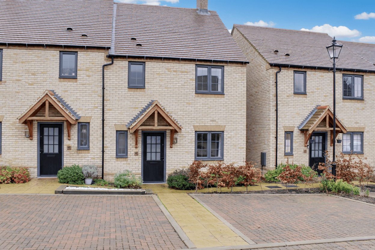 Dutton Gardens, Great Gransden, Sandy, Sandy, SG19 3EF