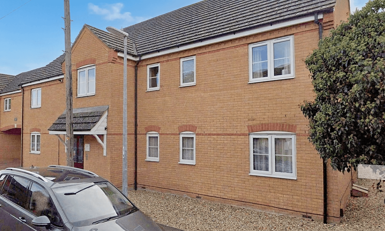 Flat 1, 9 Priory Road, St. Neots, St. Neots, PE19 1AT