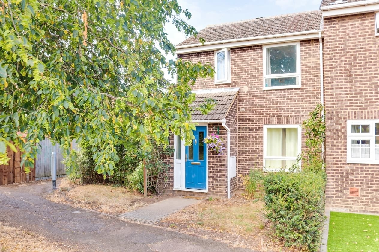 Arnhem Close, Eaton Ford, St. Neots, St. Neots, PE19 7JN