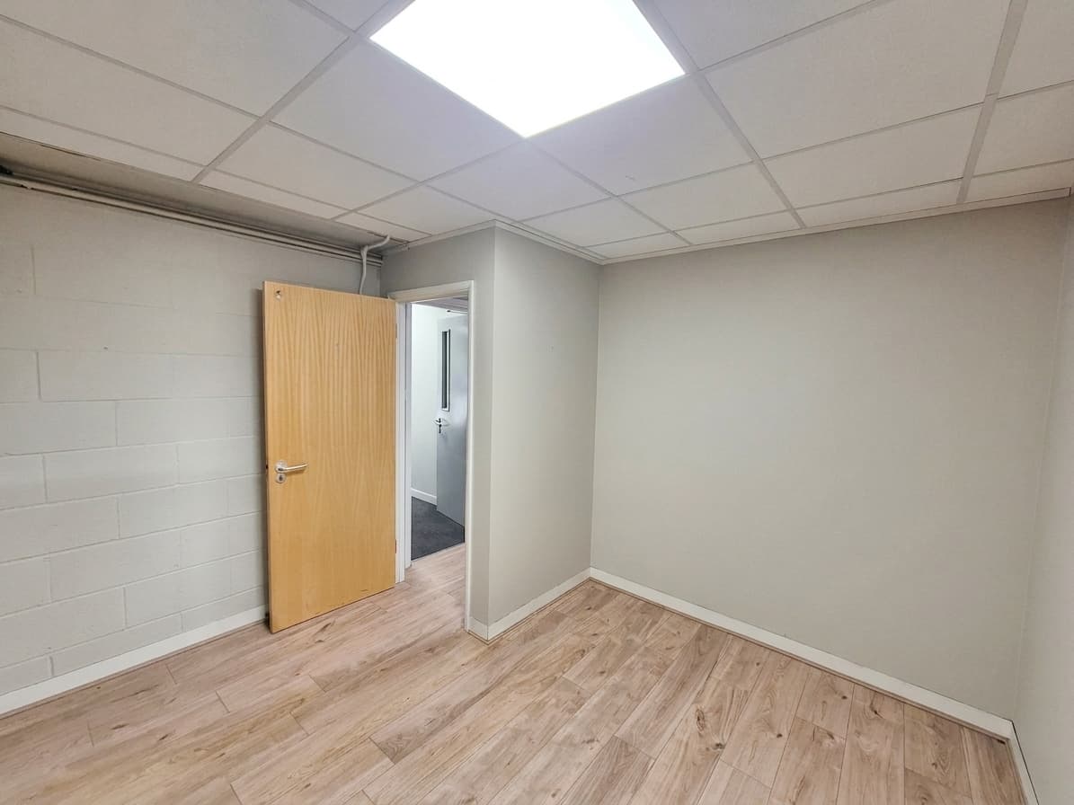 Room 2a 8 Steel Close, Eaton Socon, St Neots, PE19 8TT