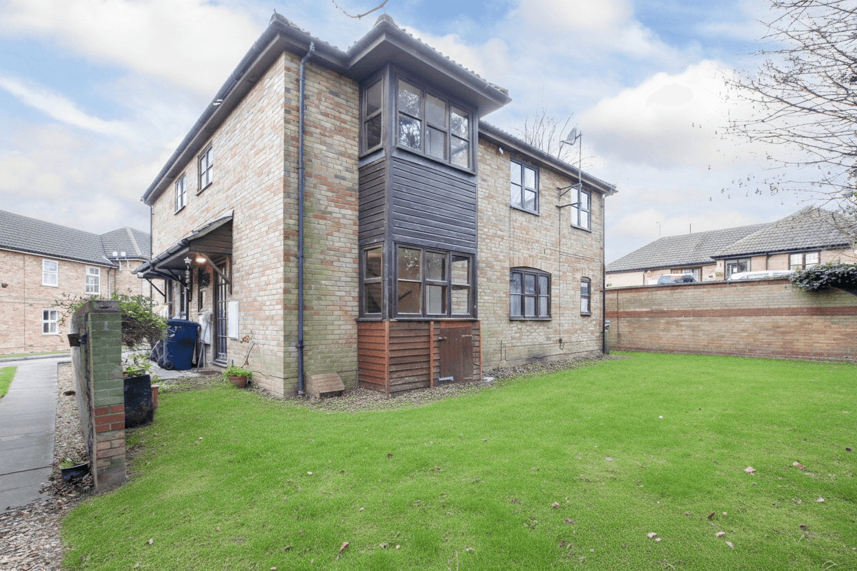 Linclare Place, Eaton Ford, St. Neots, St. Neots, PE19 7AH