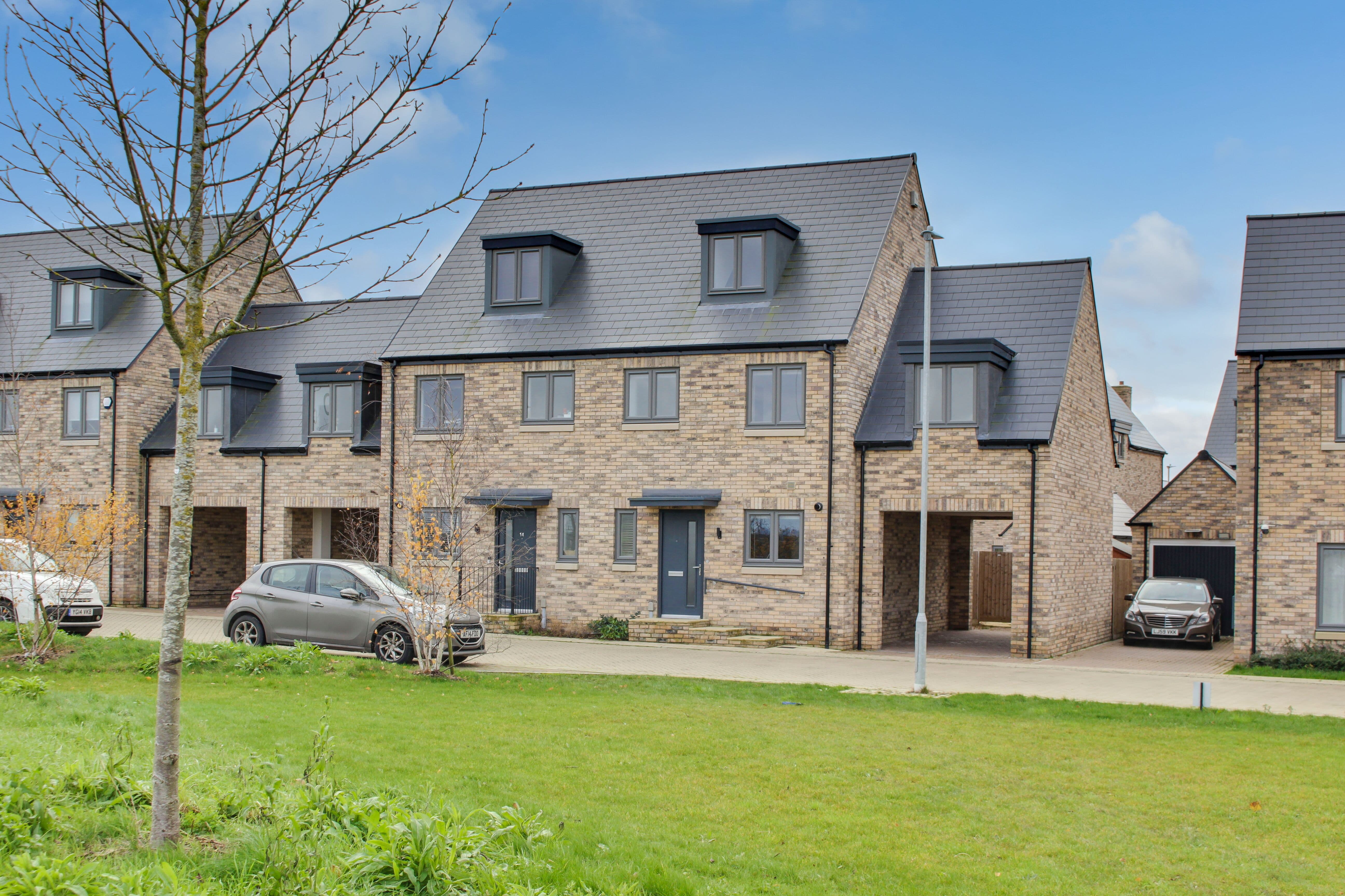 Wyre Crescent, St. Neots, St. Neots, PE19 0AL