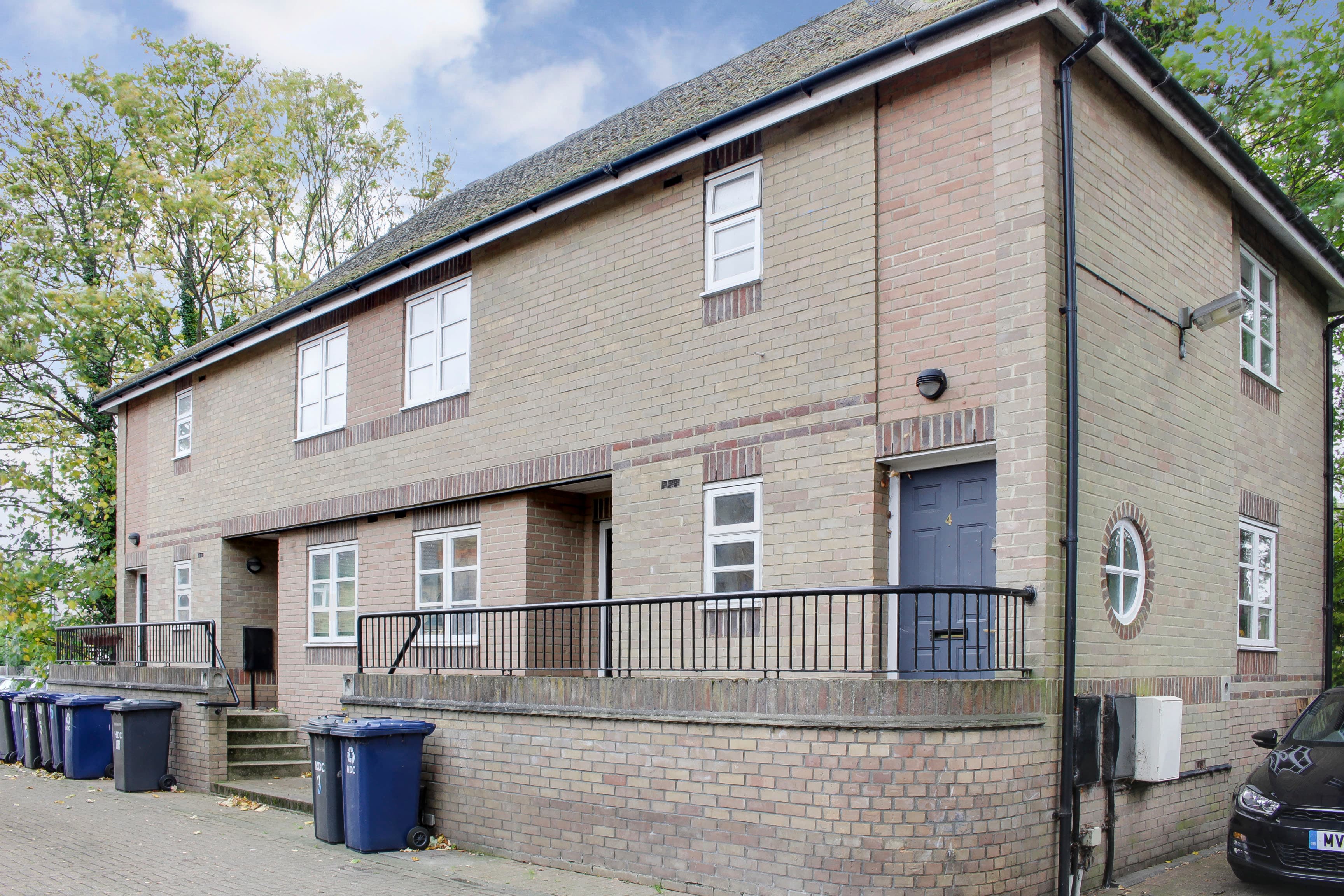 Flat 4, Fox Brook Court Cambridge Street, St. Neots, St. Neots, PE19 1JP