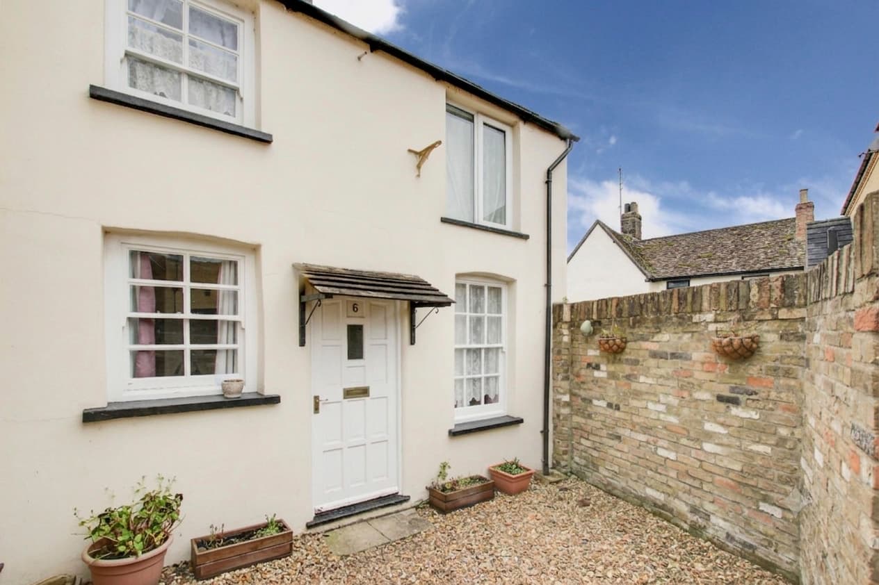 Lee Court St. Marys Street, Eynesbury, St. Neots, St. Neots, PE19 2SZ