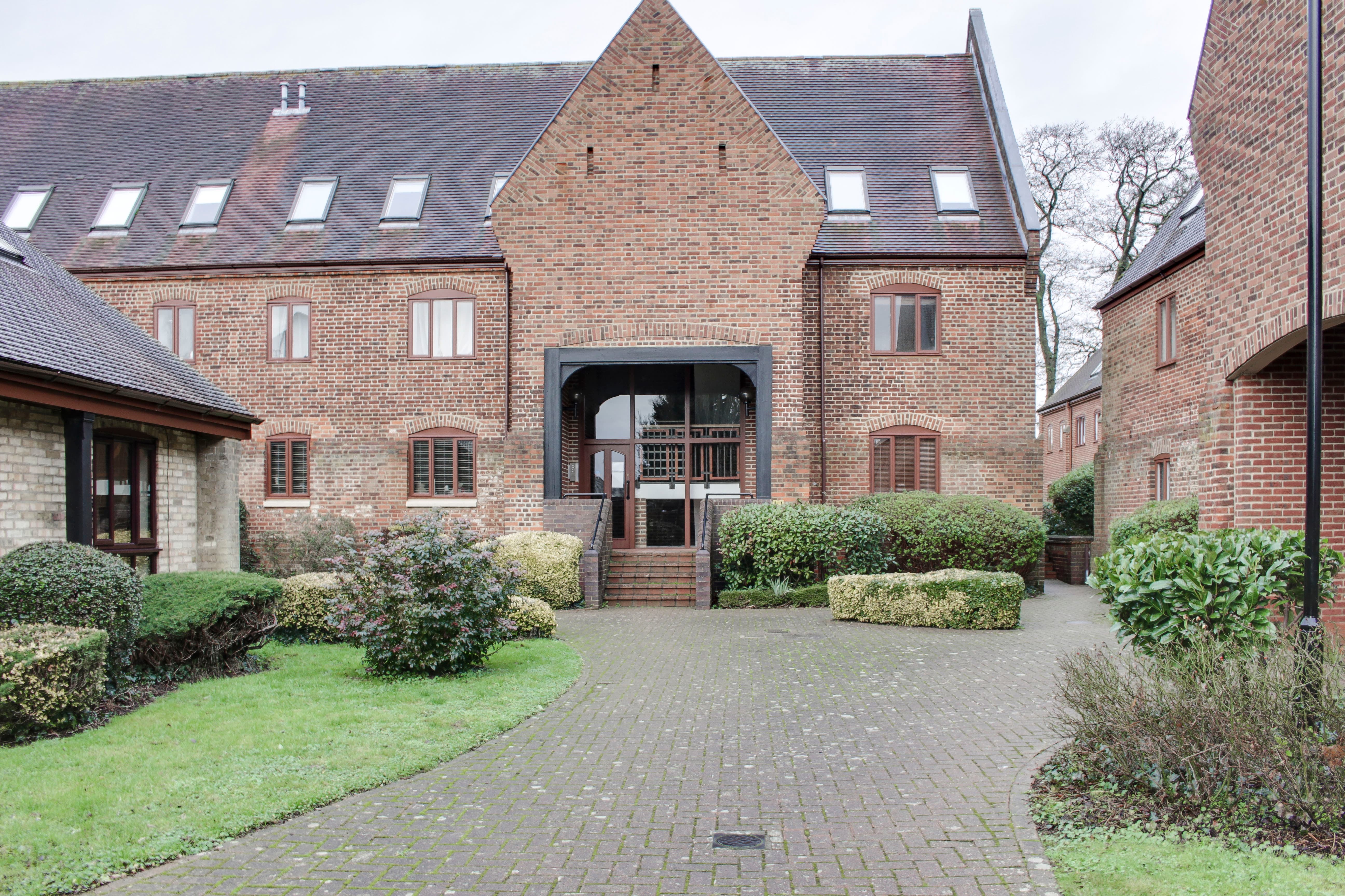 Flat 14, Grove Court, St. Neots, Rampley Lane, PE19 6PQ