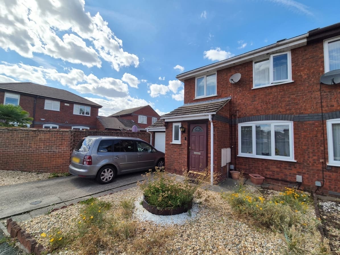 Flint Way, Eynesbury, St. Neots, St. Neots, PE19 2RU