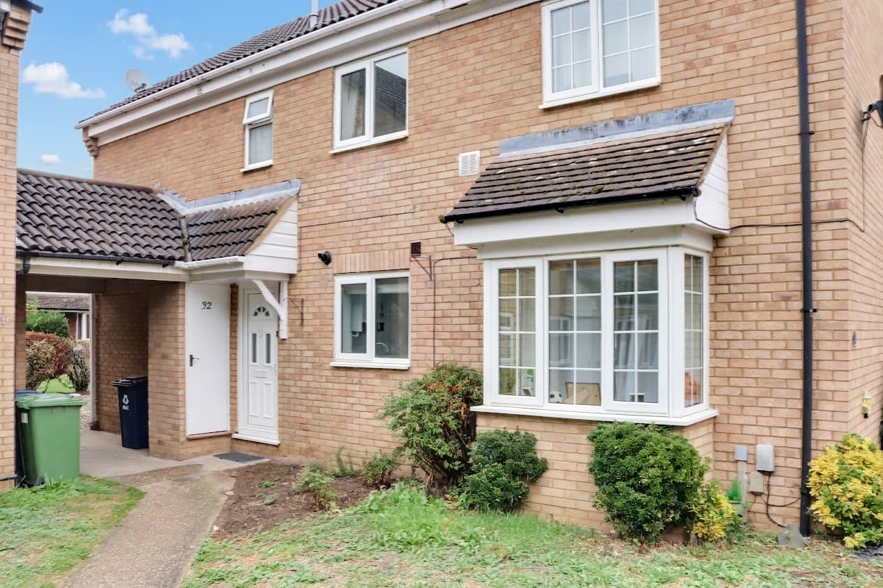 William Drive, Eynesbury, St. Neots, PE19 2RF